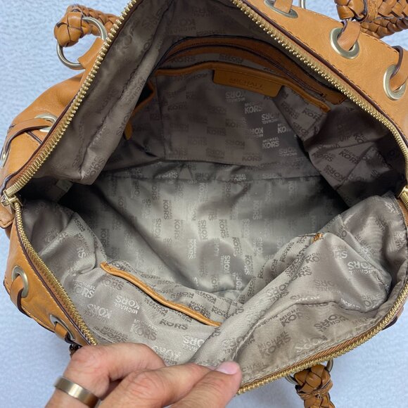 VINTAGE Michael Kors ASTOR BRAID Handbag Camel Leather Grommet Satchel Y2K - Picture 13 of 15
